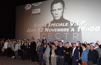 Mâcon : Champagne pour le nouveau James Bond au Cinémarivaux !